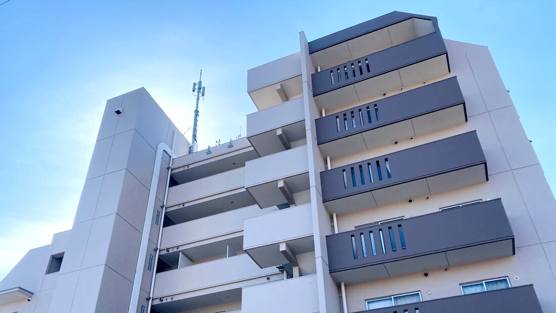 屋根塗装2階12戸プラン 屋根塗装 26.0万円〜