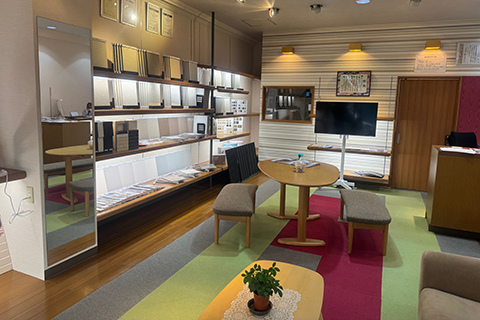 刈谷店 写真